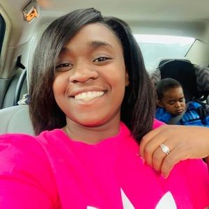 Meet your Posher, Leondra